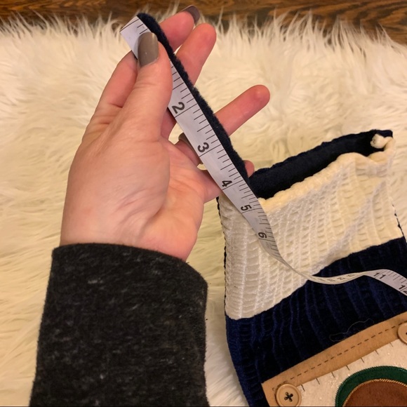 2 Beautiful Navy & Cream Primitive Snowman Stockings - Picture 9 of 12